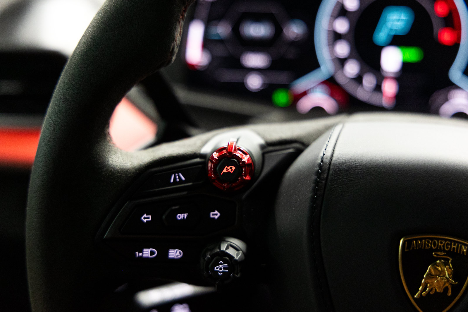 Used 2024 Lamborghini Revuelto AWD/4WD image 43