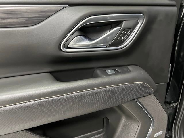 Used 2024 GMC Yukon SLT AWD/4WD image 43