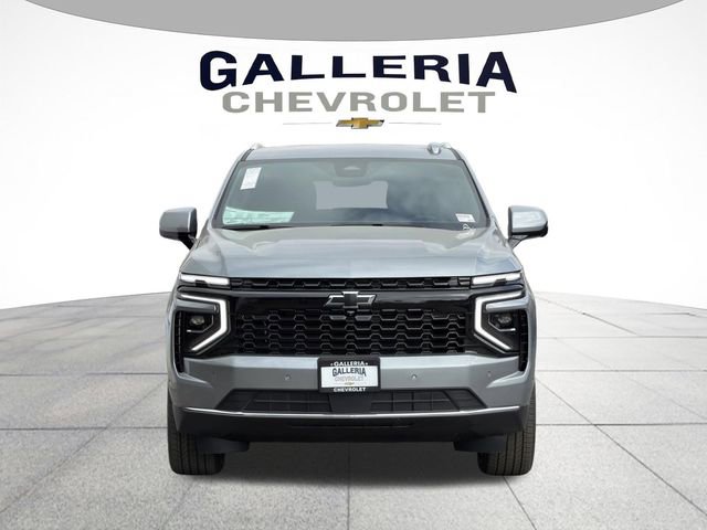 New 2026 Chevrolet Suburban LS image 3