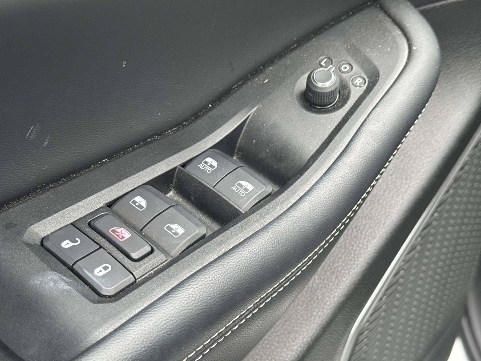 Used 2026 Jeep Grand Cherokee Limited w/ Limited Altitude Package AWD/4WD image 17