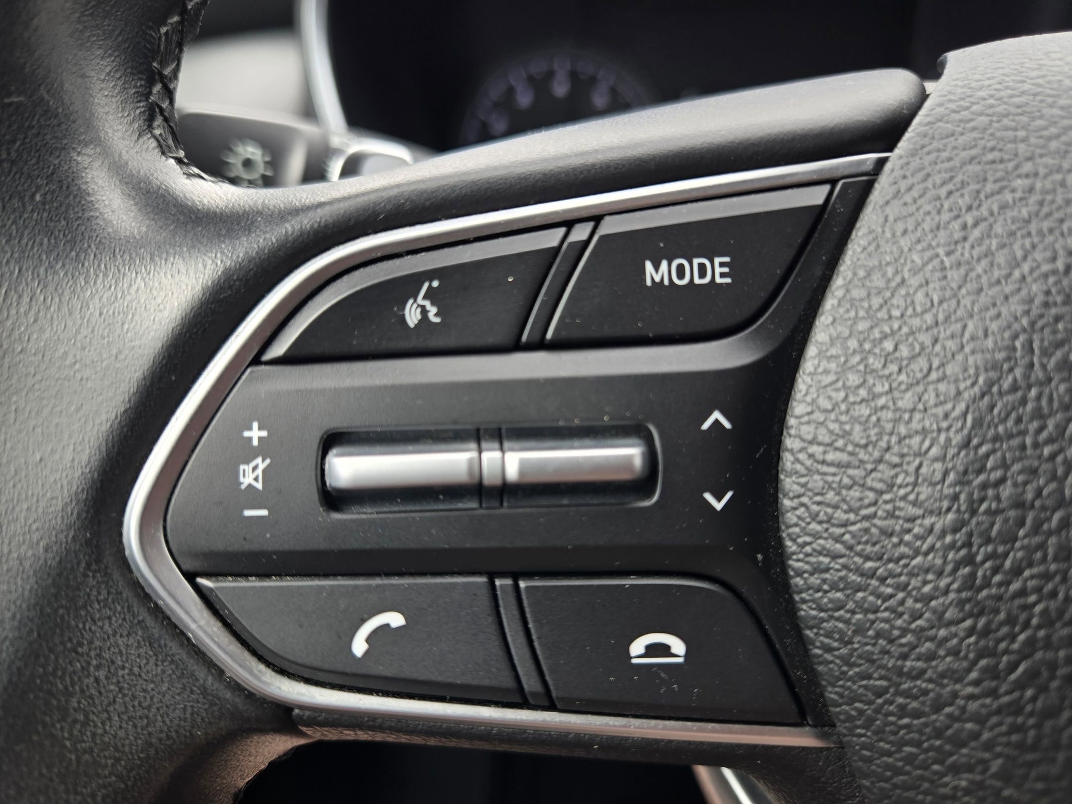 Used 2023 Hyundai Santa Fe SEL image 24