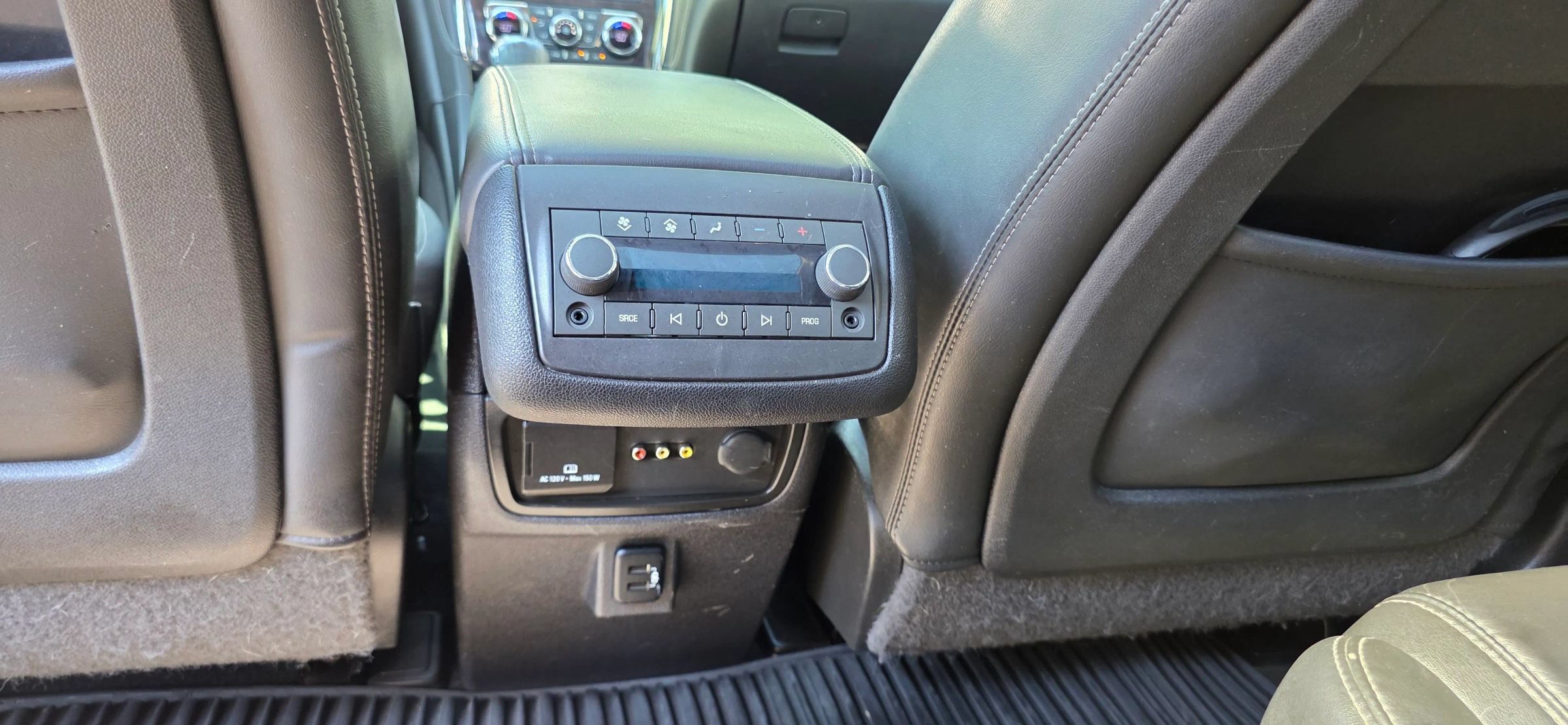 Used 2016 Buick Enclave Premium w/ Experience Buick Package FWD image 19