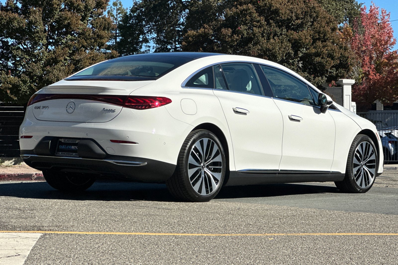 New 2025 Mercedes-Benz EQE 350+ 4MATIC Sedan image 7