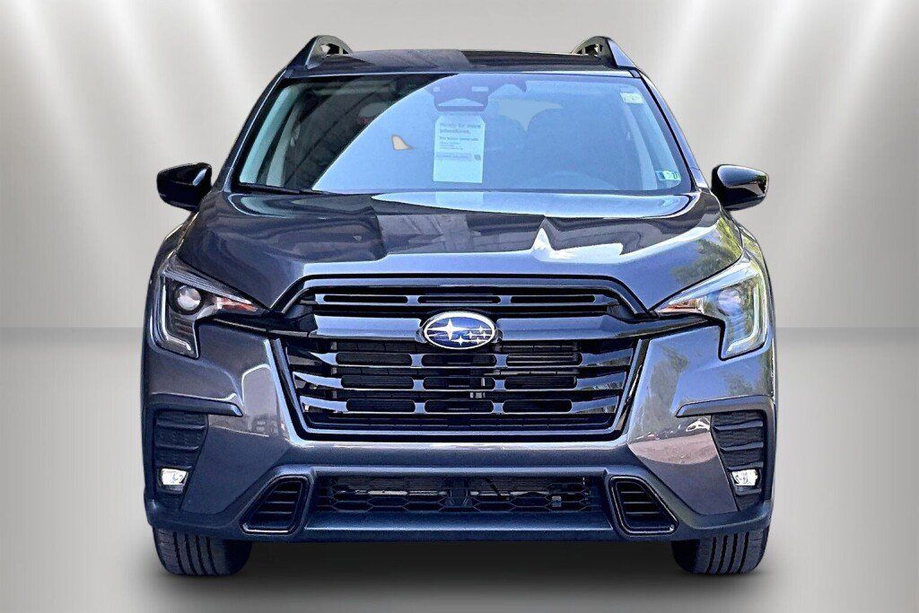 Certified 2026 Subaru Ascent Premium AWD/4WD image 2