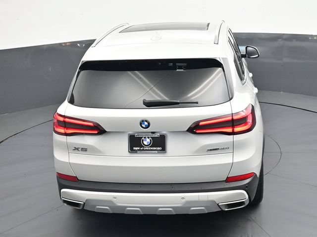 Used 2023 BMW X5 xDrive40i w/ Premium Package AWD/4WD image 29