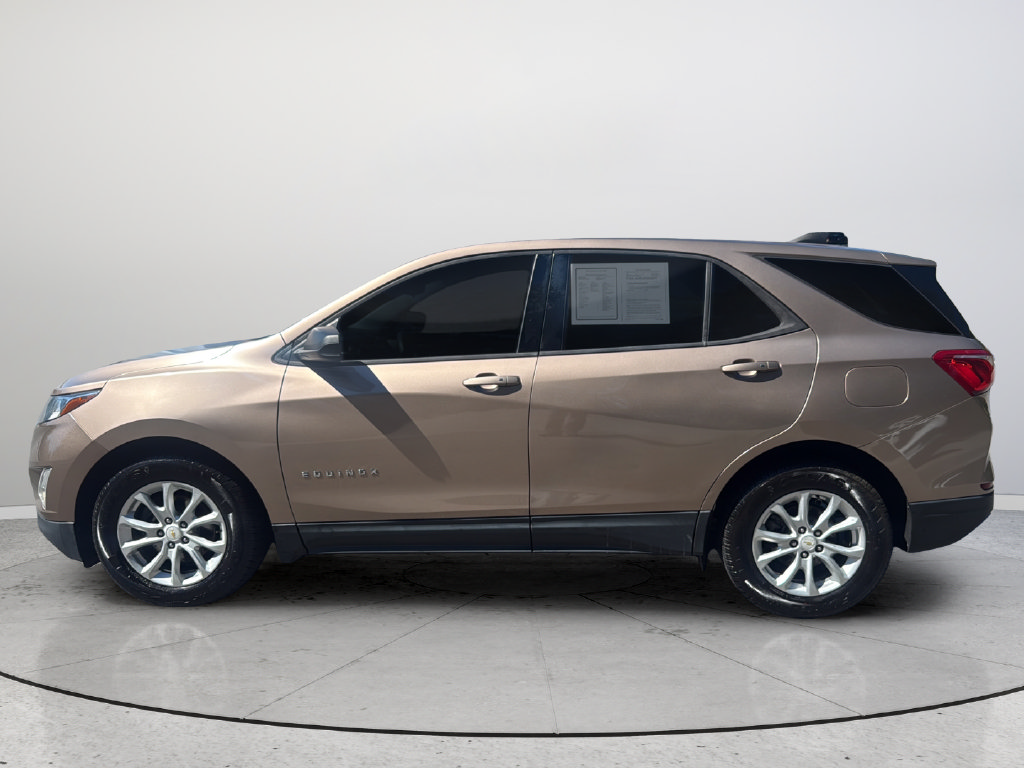 Certified 2019 Chevrolet Equinox LS w/ LS Convenience Package FWD image 9