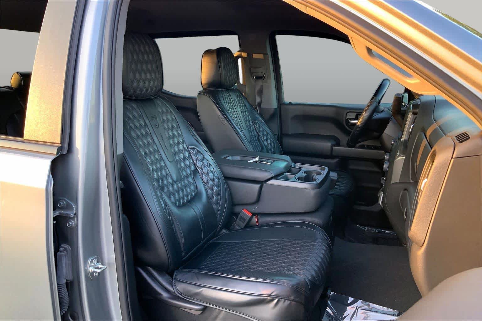 Used 2025 Chevrolet Silverado 1500 Custom Trail Boss AWD/4WD image 9