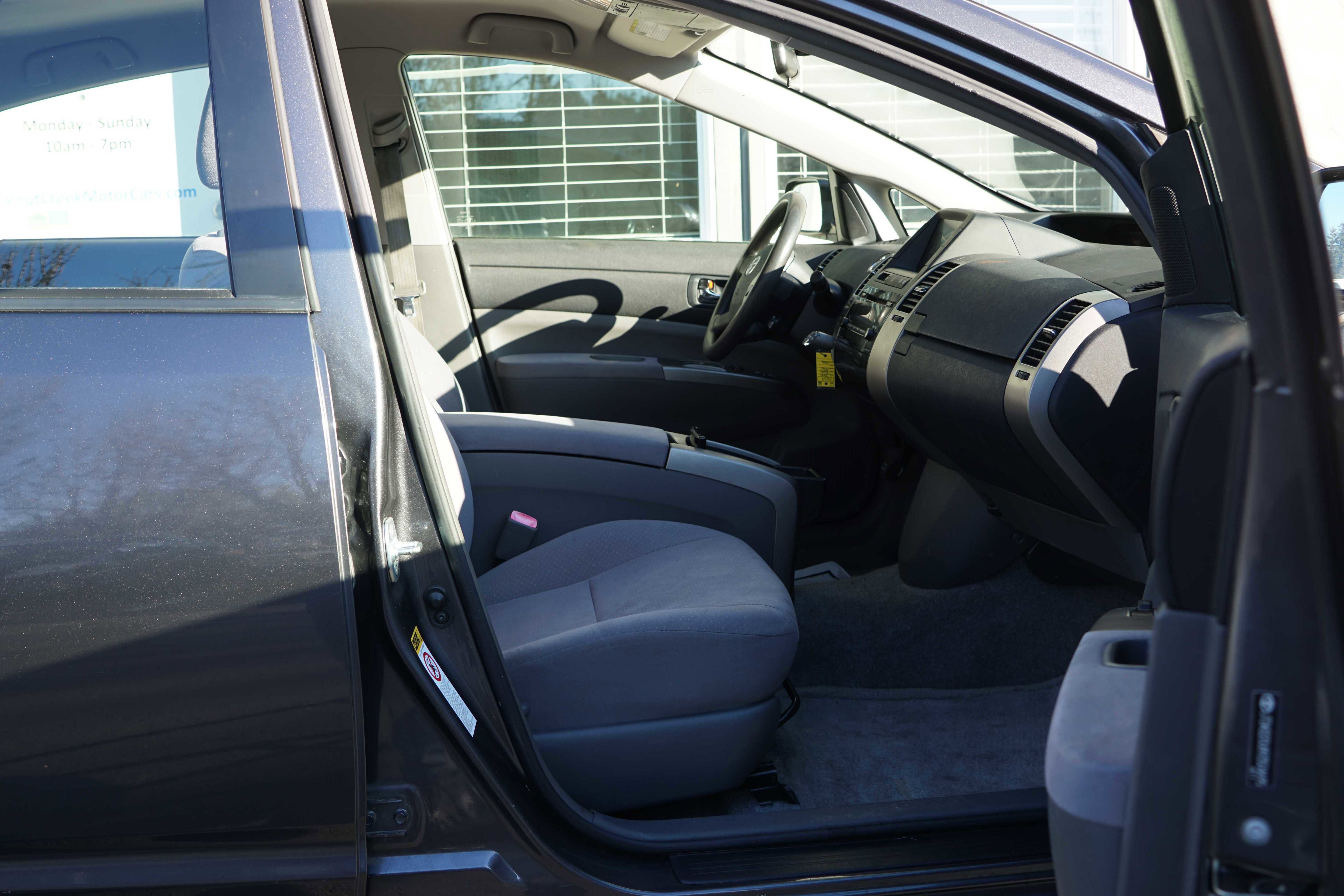 Used 2008 Toyota Prius Touring image 32