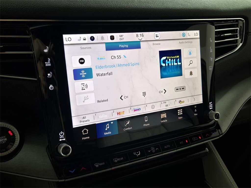 New 2025 Jeep Wagoneer L Series II image 22