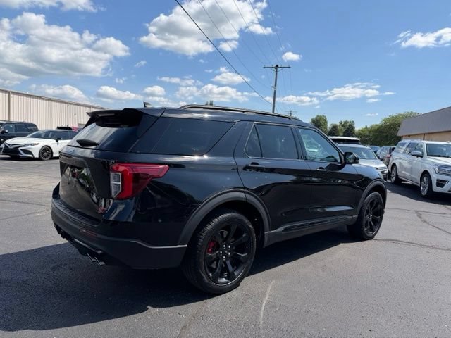 Used 2024 Ford Explorer ST w/ Equipment Group 401A AWD/4WD image 9