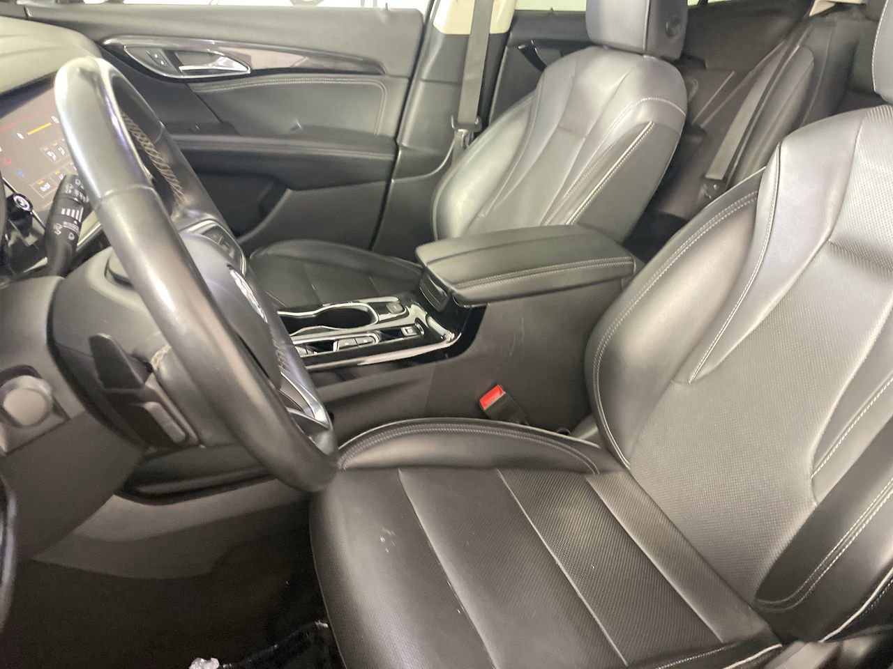 Used 2023 Buick Envision Essence image 19