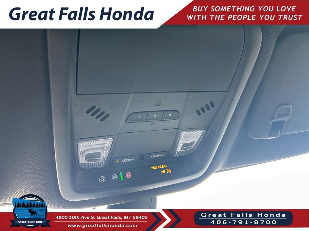 Used 2024 Buick Enclave Premium image 18