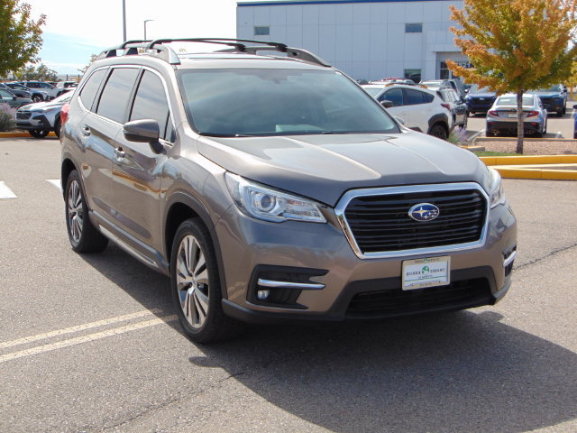 Certified 2022 Subaru Ascent Limited w/ Technology Package AWD/4WD image 9