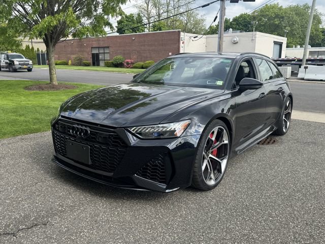 Used 2024 Audi RS 6 performance AWD/4WD image 9
