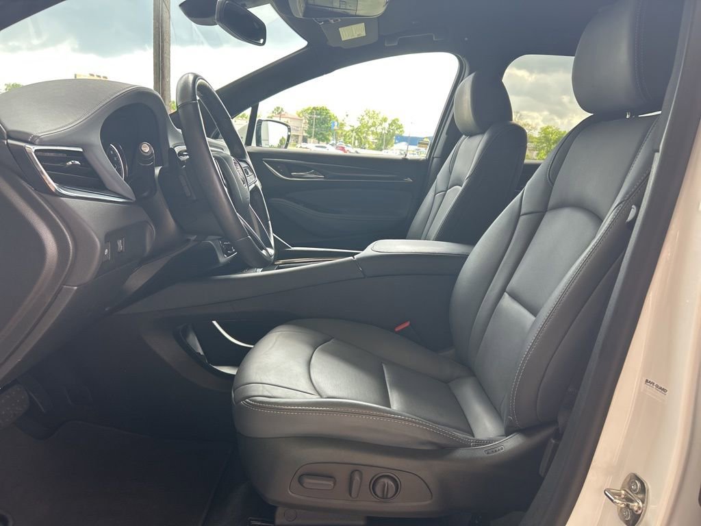 Certified 2023 Buick Enclave Essence FWD image 8