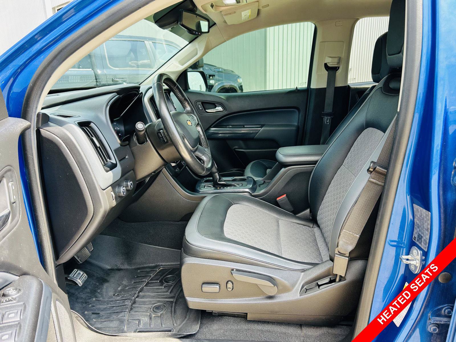 Used 2020 Chevrolet Colorado Z71 AWD/4WD image 3