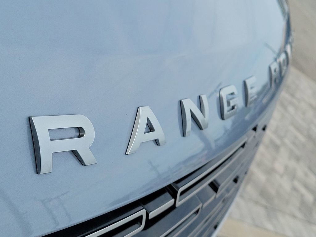 New 2026 Land Rover Range Rover Long Wheelbase Autobiography image 9