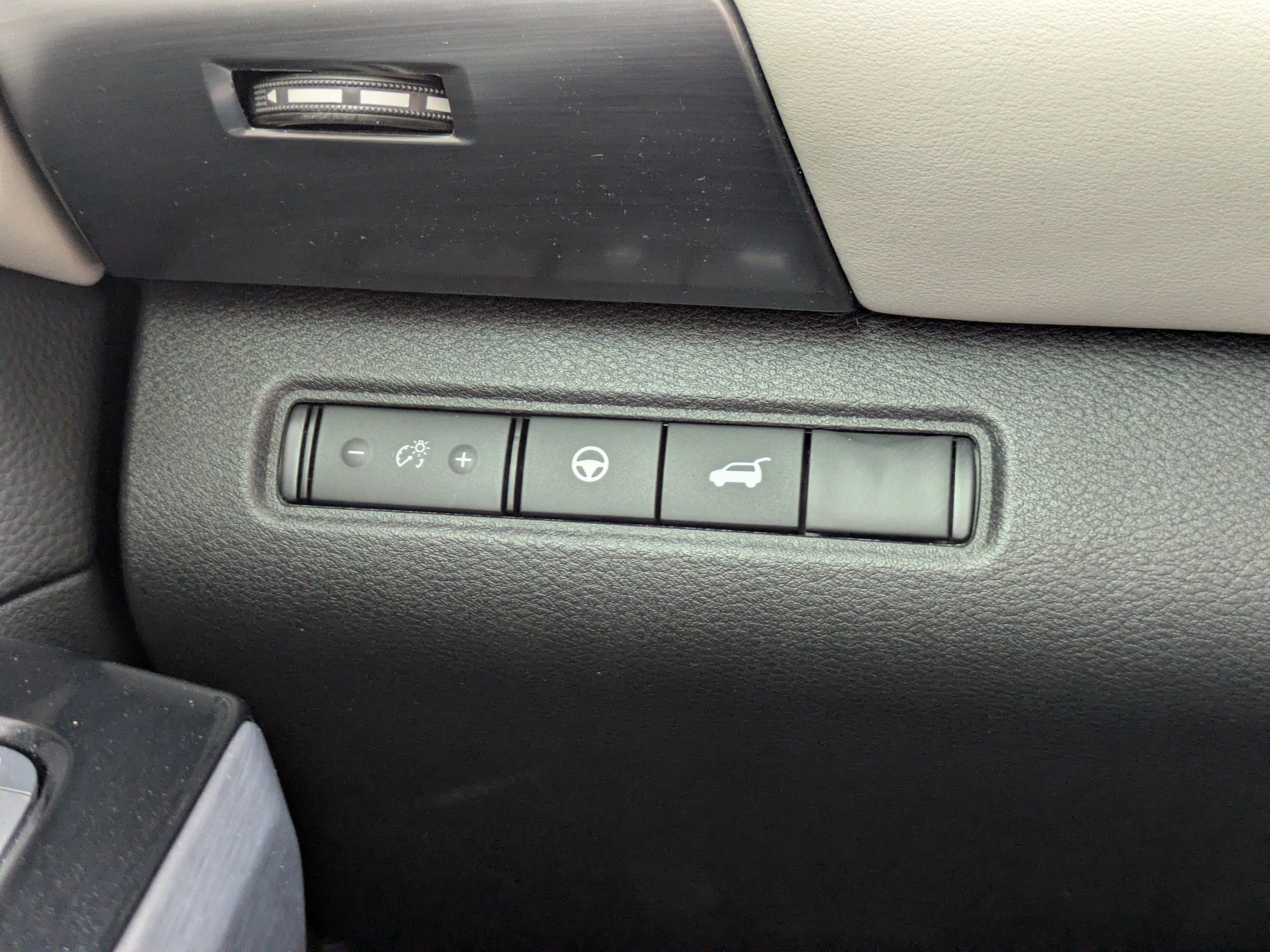 New 2026 Nissan Pathfinder SL FWD image 29