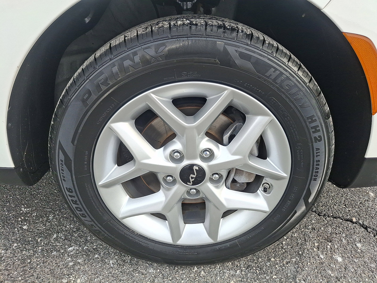 Certified 2024 Kia Soul LX w/ Option Group 015 image 8