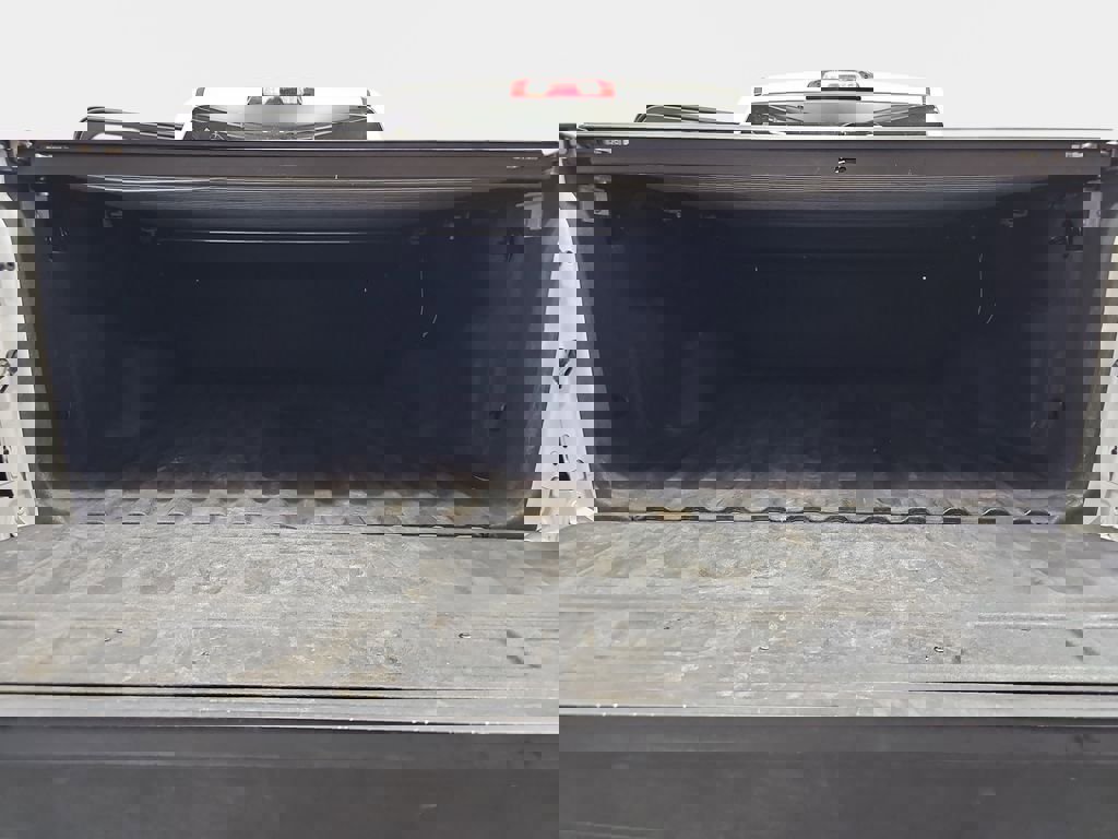 Used 2018 GMC Sierra 1500 SLT w/ Suspension Package, Off-Road image 14