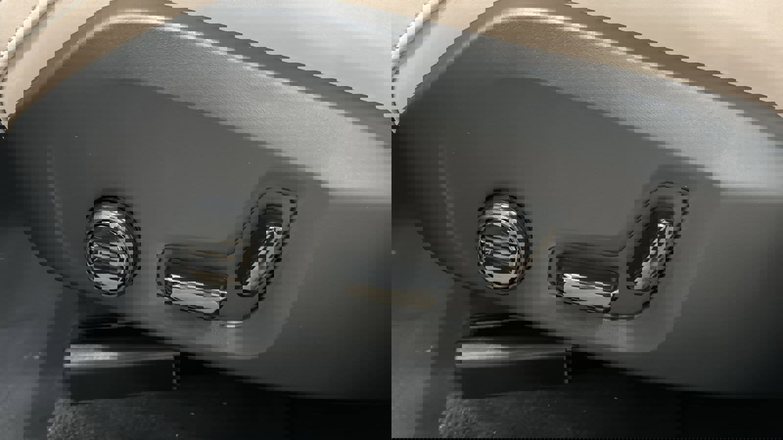 Used 2026 Volvo XC60 B5 Plus w/ Protection Package Premier image 24