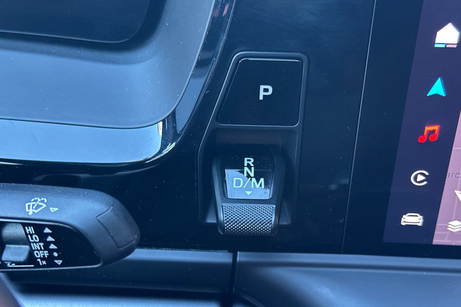 Used 2024 Porsche Panamera image 27