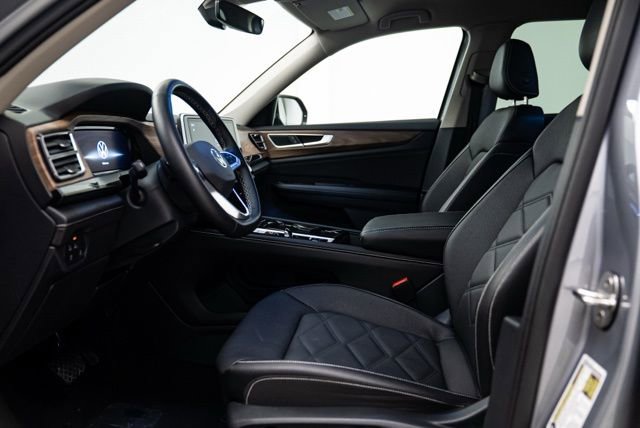 Used 2025 Volkswagen Atlas SE image 10