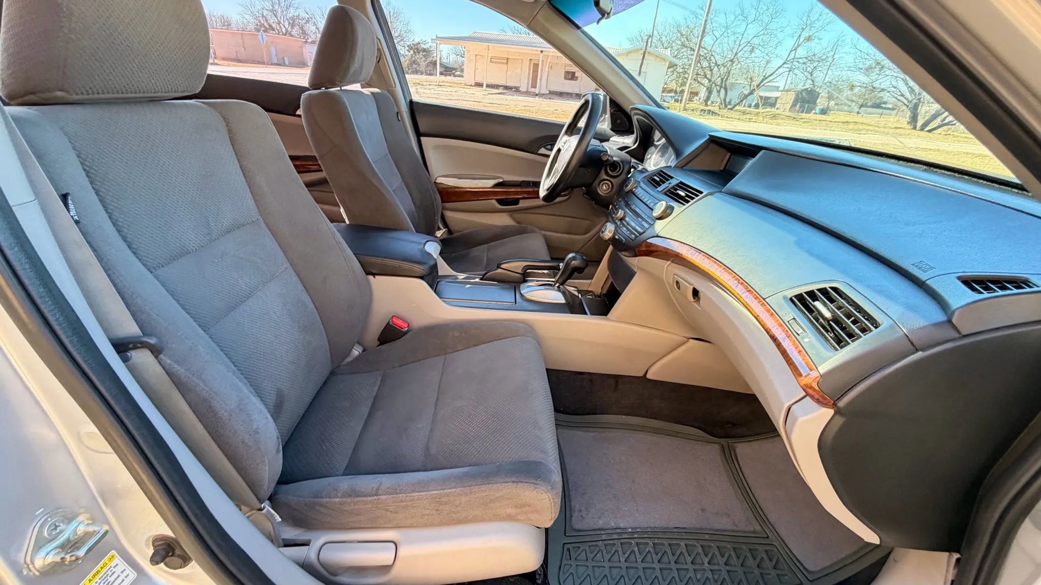 Used 2011 Honda Accord EX image 20
