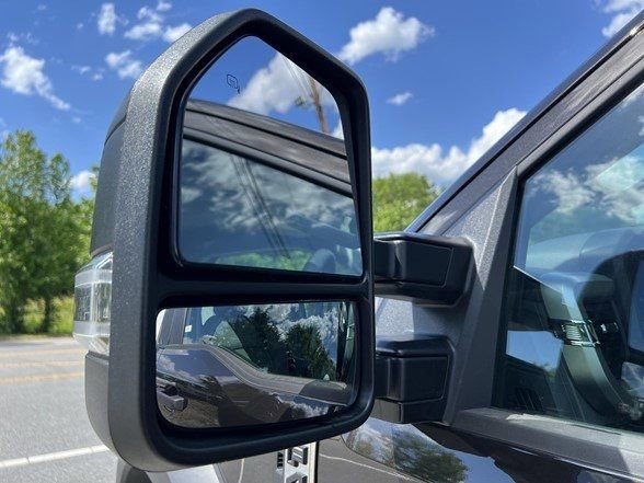 Used 2025 Ford F450 XLT image 5