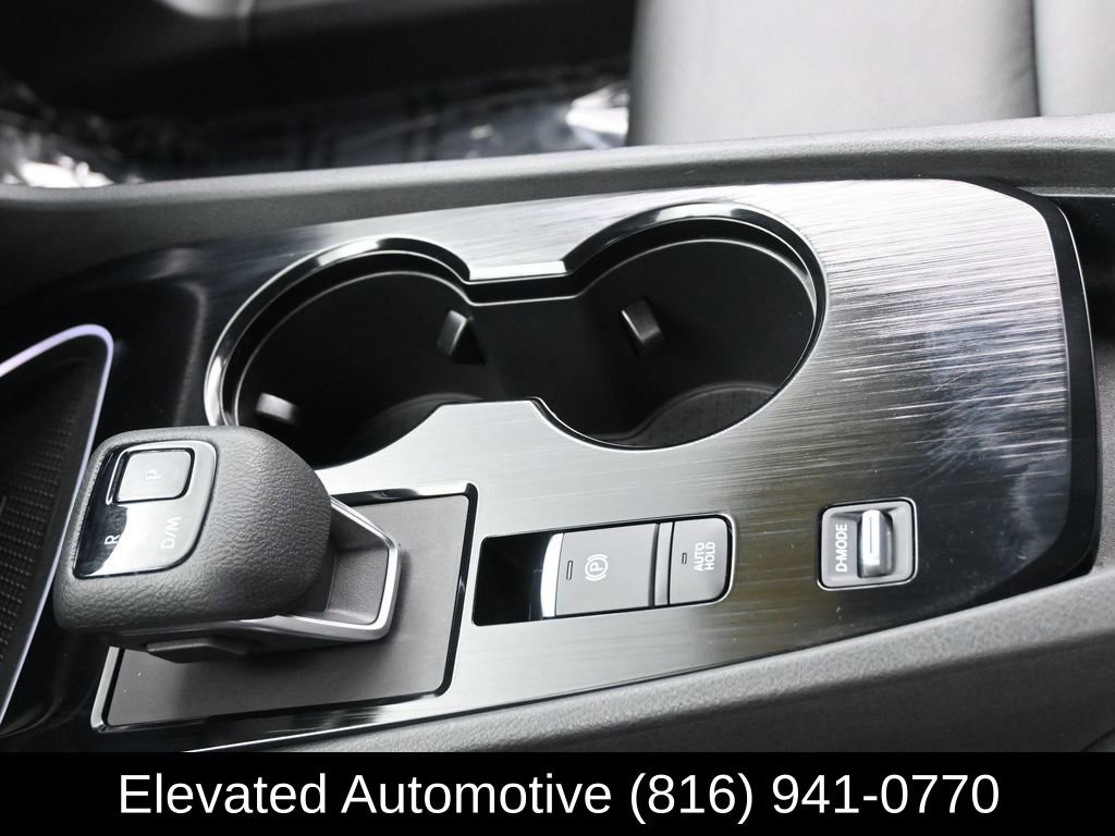 Used 2025 Nissan Rogue SL image 23