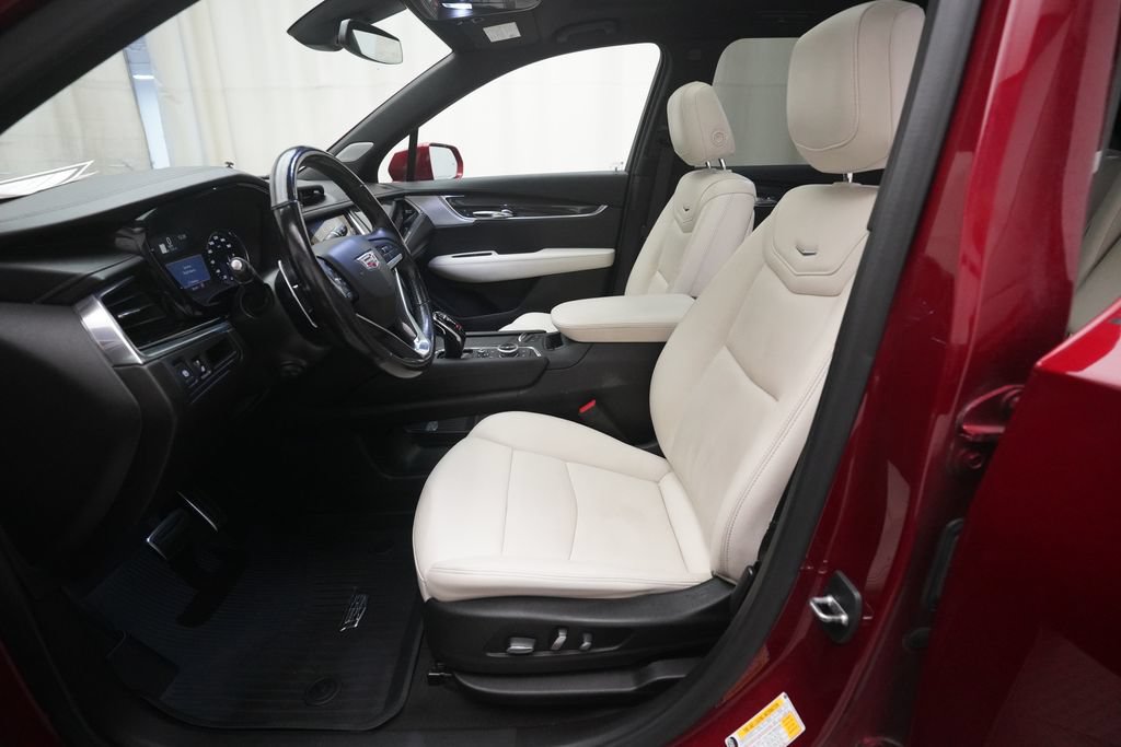 Used 2020 Cadillac XT6 Sport AWD/4WD image 7