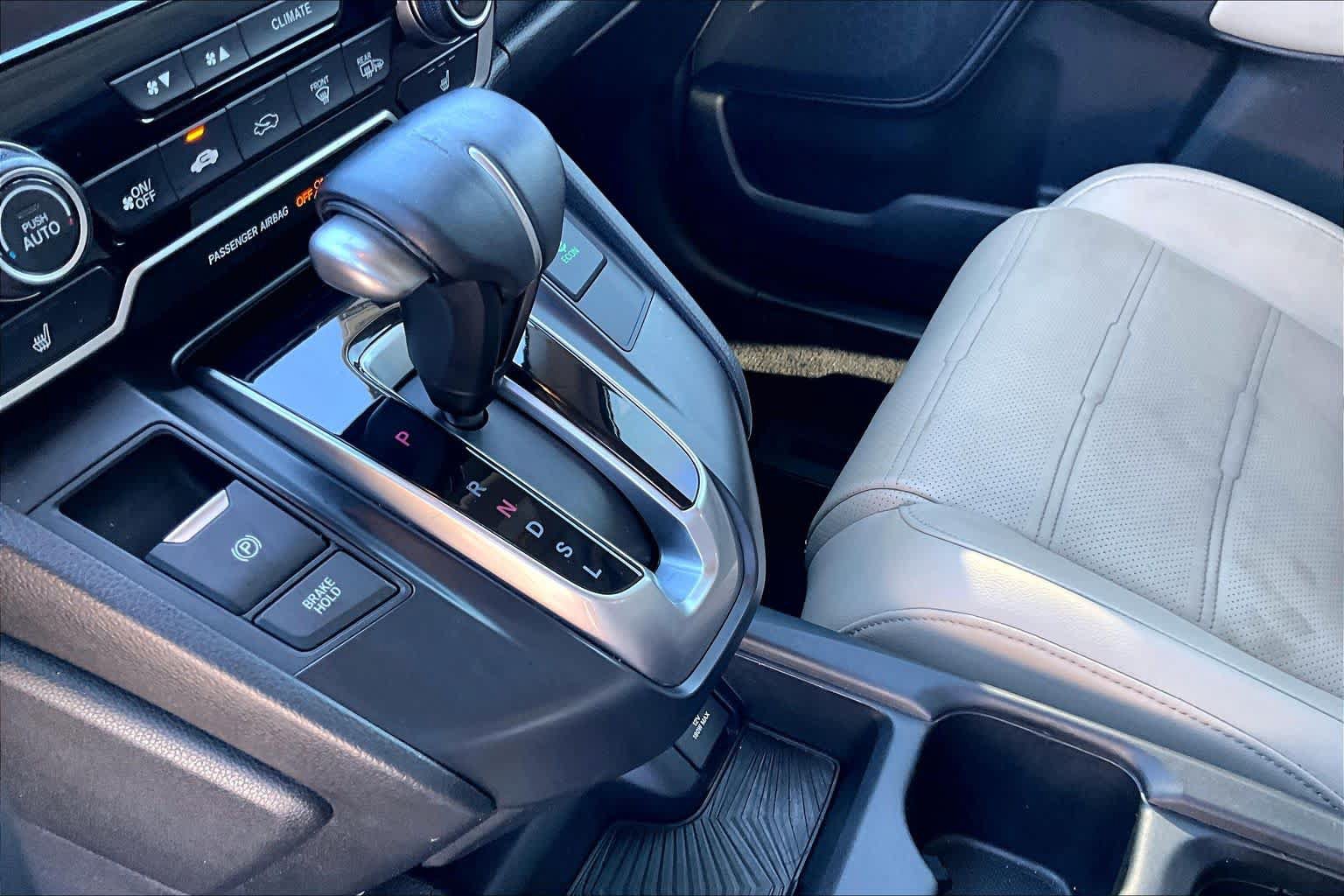 Used 2018 Honda CR-V Touring image 15