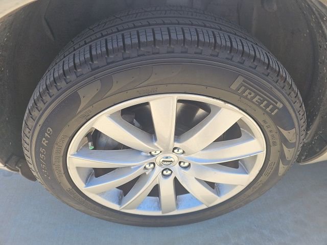 Used 2016 Volvo XC90 T6 Momentum AWD/4WD image 11