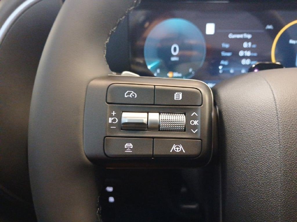 New 2026 Hyundai Palisade FWD Hybrid image 17