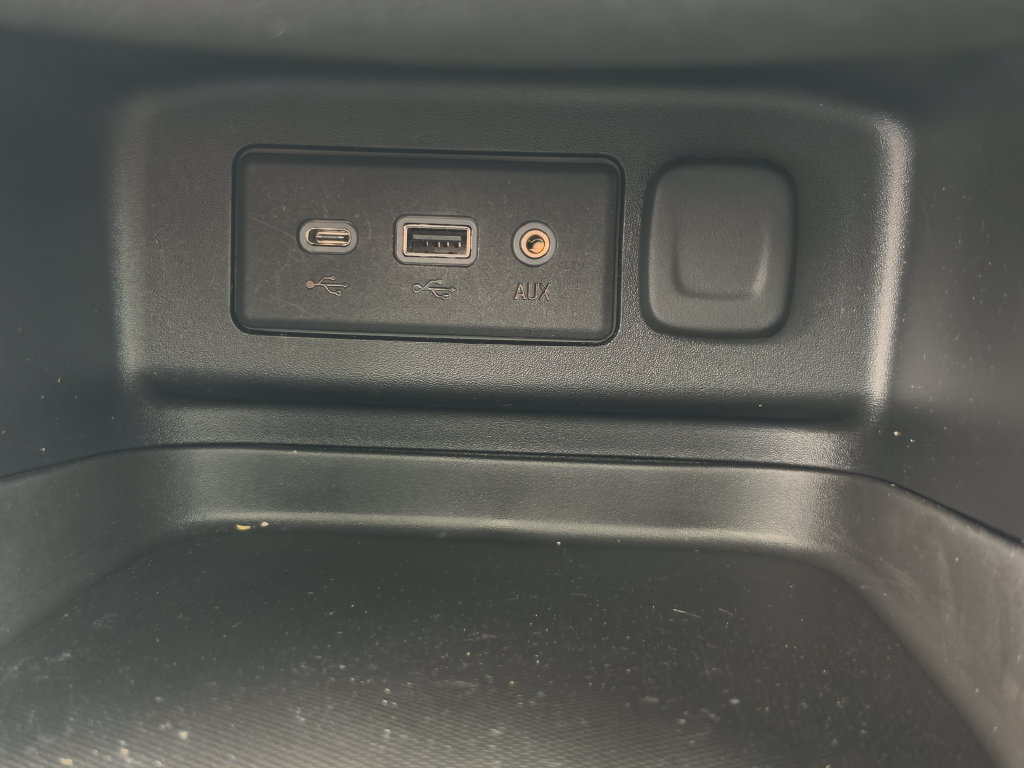 Used 2019 Chevrolet Equinox LT AWD/4WD image 30