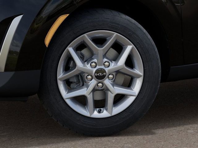 Certified 2025 Kia Soul S image 10