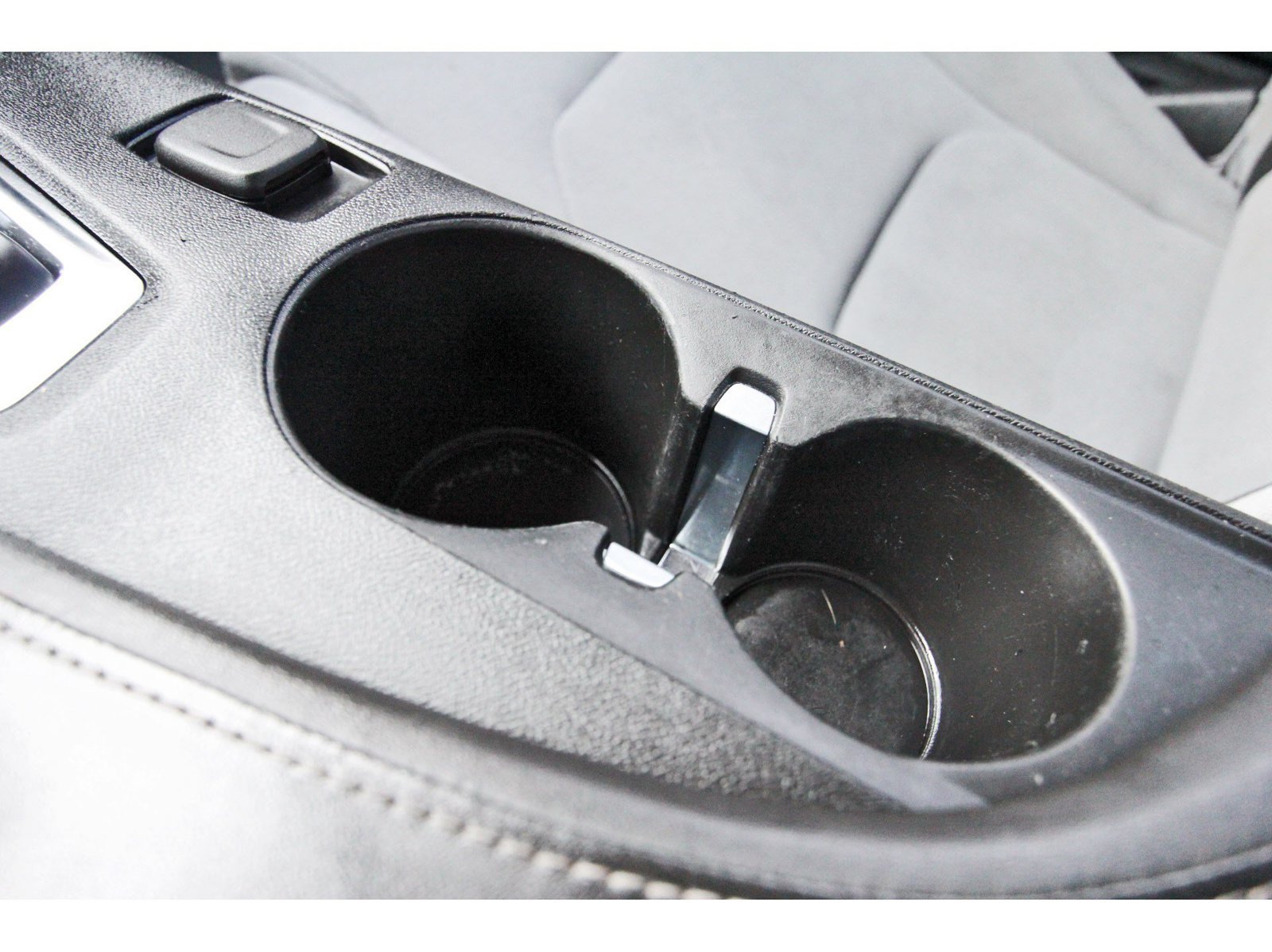 Used 2023 Chevrolet Camaro LT RWD image 29