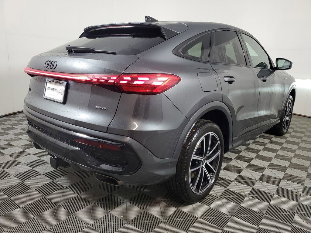 New 2026 Audi Q5 Premium Plus image 6