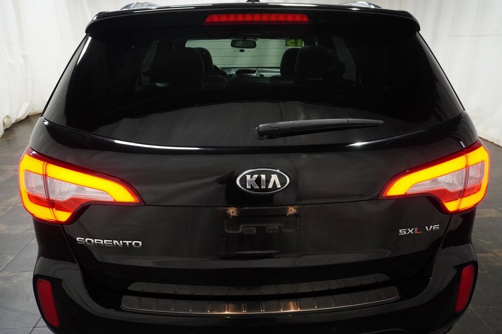Used 2015 Kia Sorento SX image 5