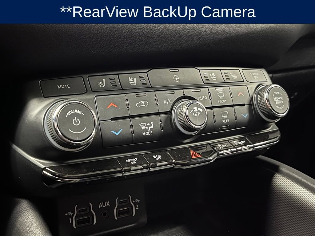 Used 2024 Dodge Durango R/T AWD/4WD image 11