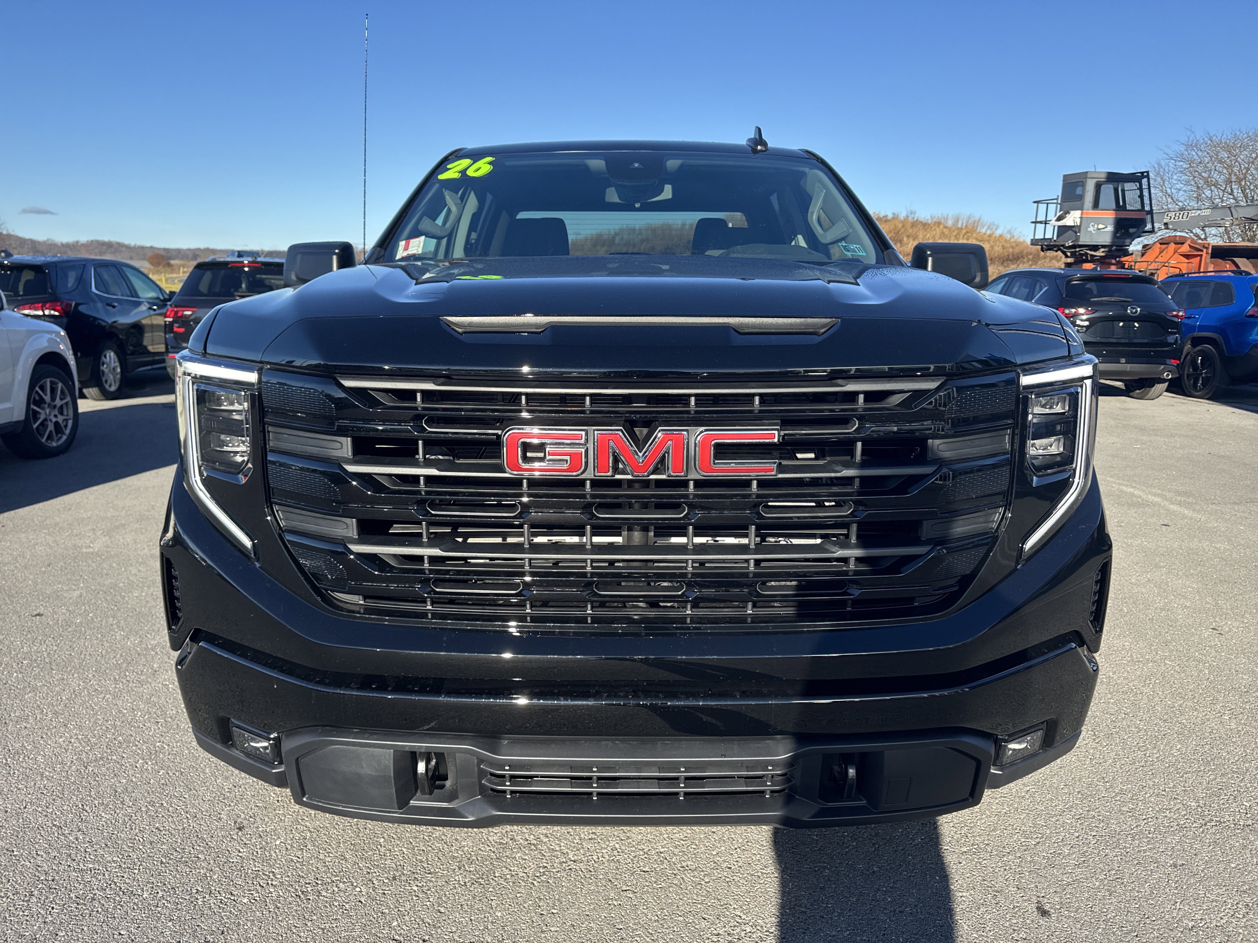 New 2026 GMC Sierra 1500 Elevation image 8