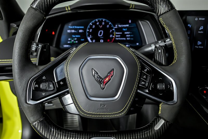 Used 2024 Chevrolet Corvette Z06 w/ Z07 Performance Package RWD image 28