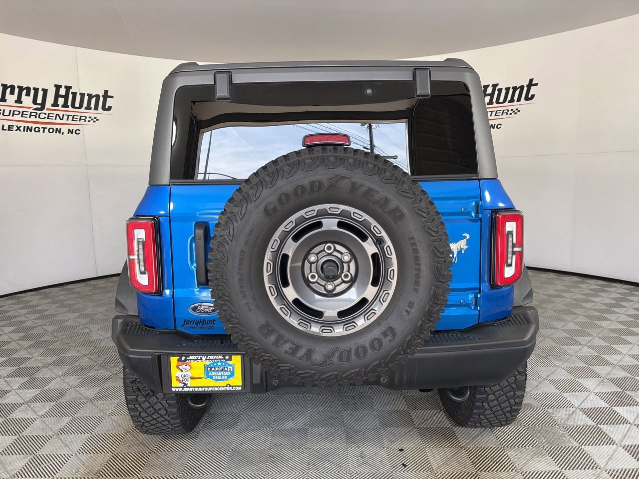 Used 2024 Ford Bronco Badlands image 6