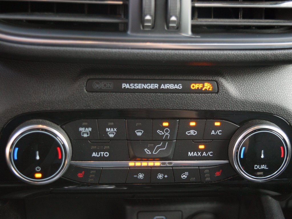 Used 2022 Ford Escape Titanium image 19