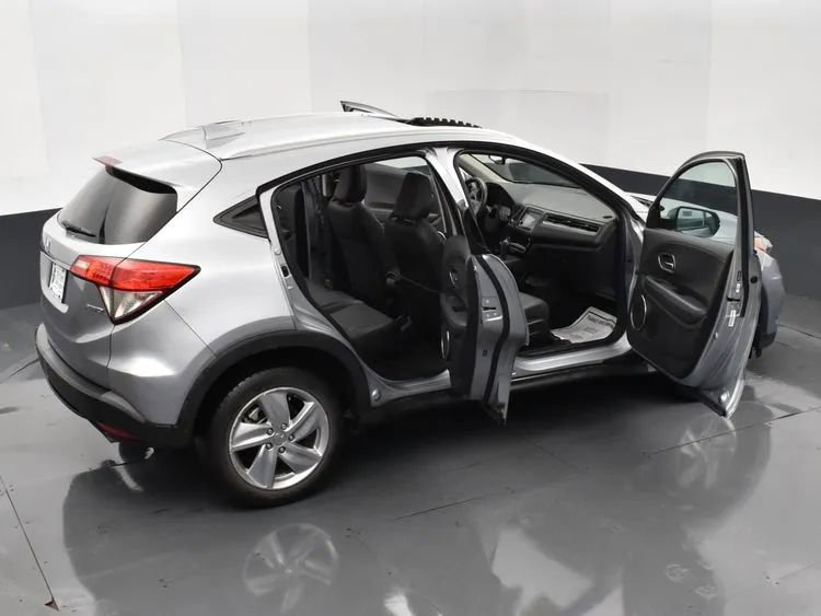 Used 2020 Honda HR-V EX-L image 6