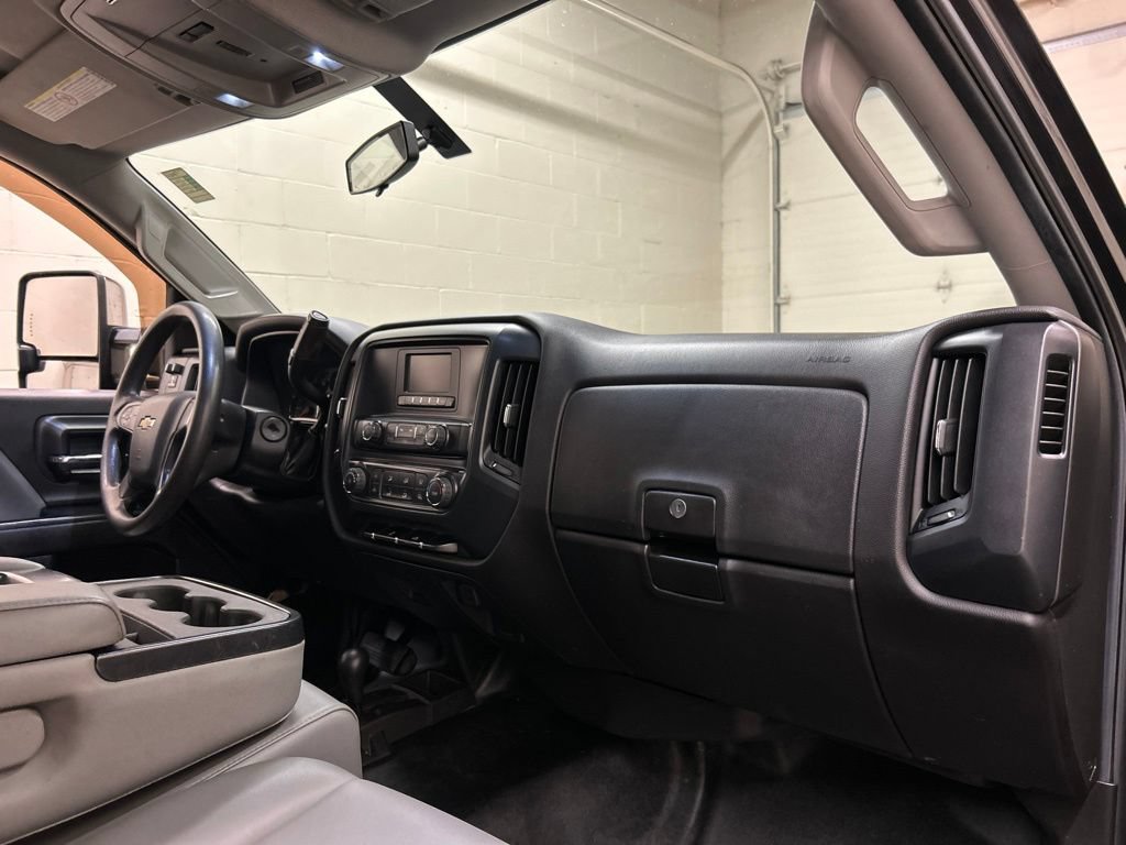 Used 2016 Chevrolet Silverado 2500 W/T w/ WT Convenience Package AWD/4WD image 15