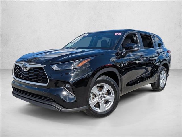 Certified 2023 Toyota Highlander LE
