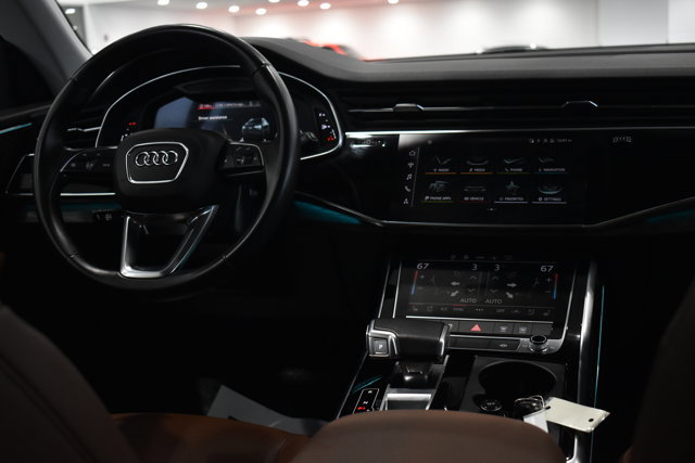 Used 2022 Audi Q8 Premium Plus image 19
