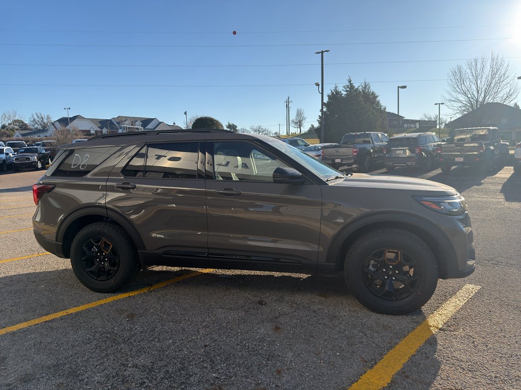Used 2026 Ford Explorer Tremor w/ Tremor Ultimate Package AWD/4WD image 4