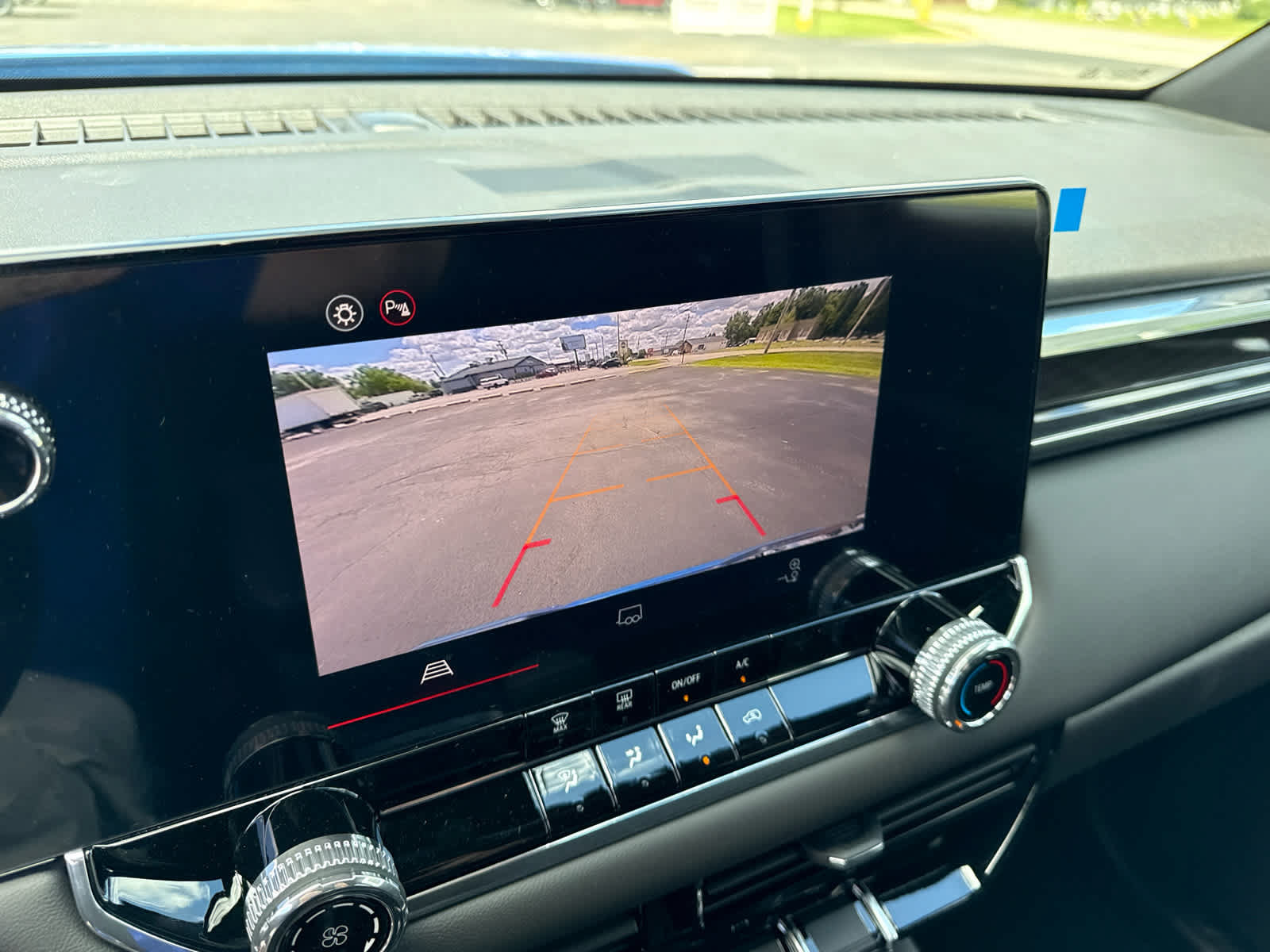 New 2026 GMC Canyon Elevation RWD image 16